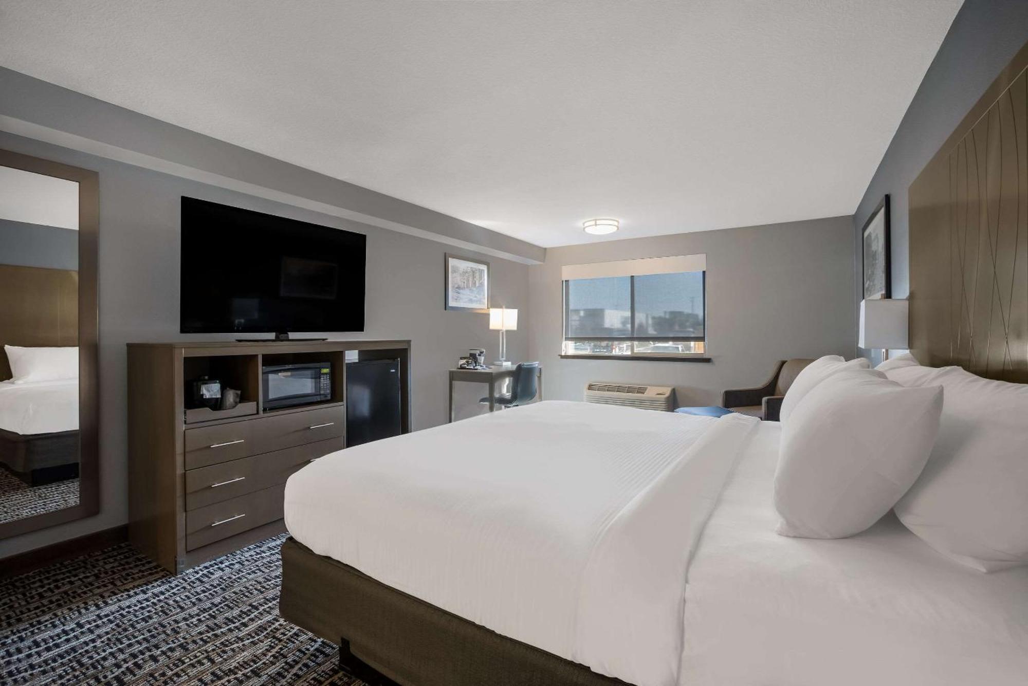 28 Airport, Ascend Collection Hotel Boise